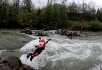 Durch Walzen und Wellen – Fließwassertraining auf der Möll