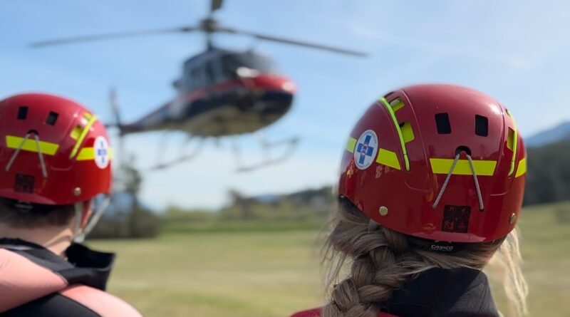 Übung mit dem Polizeihubschrauber