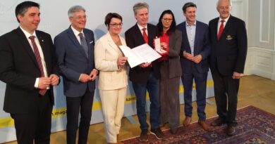 Hohe Auszeichnung für Zivilschutzverband-Direktor