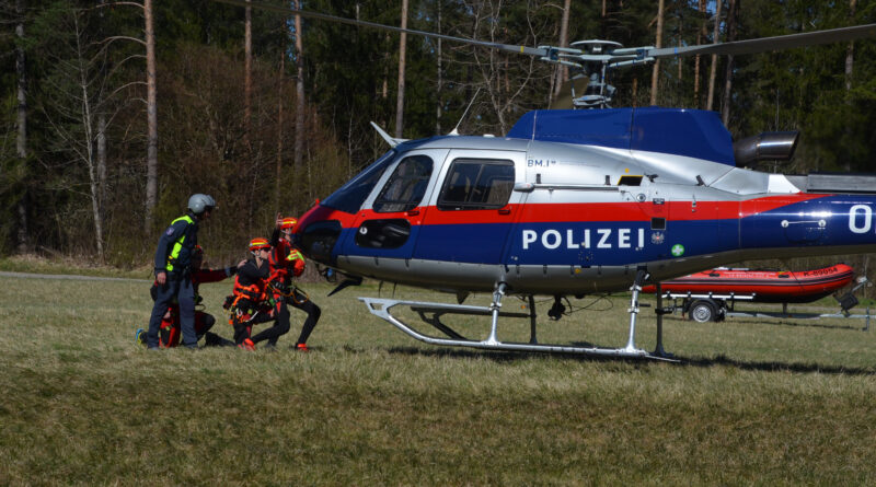 Hubschrauberübung mit dem Innenministerium